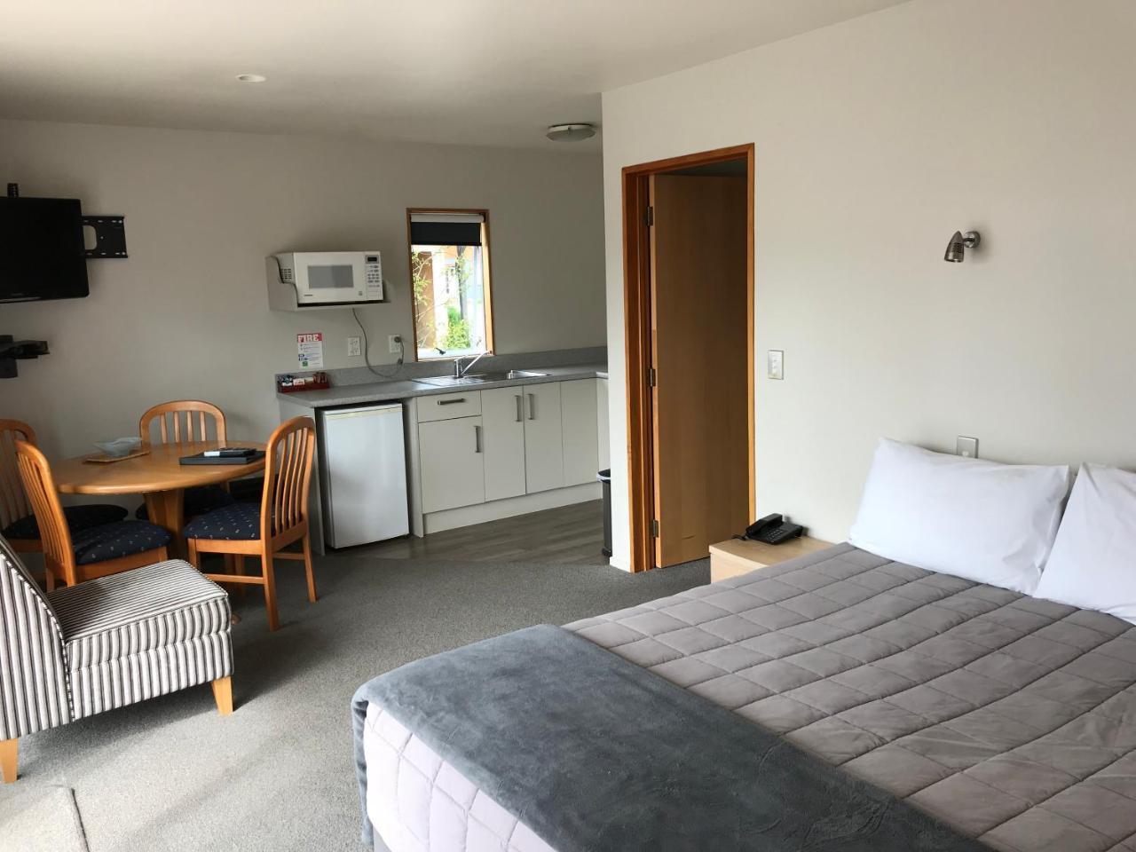 Jade Court Motel Хокитика Экстерьер фото